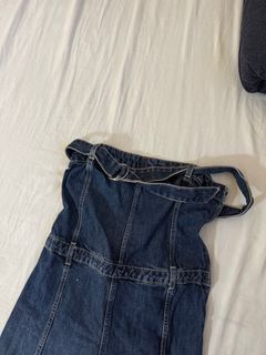 (Category: ) located in . Submitted by abbbyng (Listing ID 1390497718, Image 1). Description: .