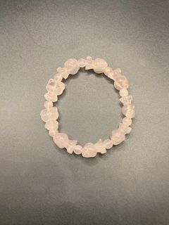 100%天然粉水晶Hello Kitty雕刻設計款手串64218263687938110