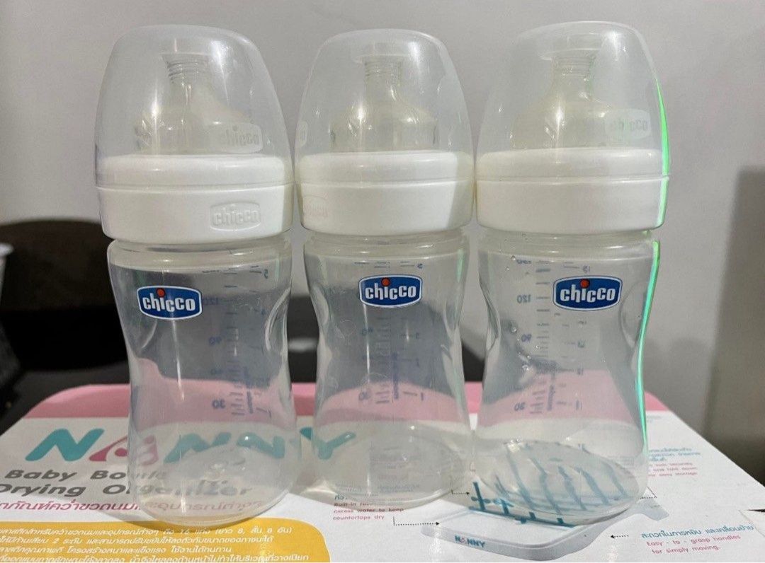 5oz Chicco Bottle (Category: Breastfeeding & Bottle Feeding) located in Taguig. Submitted by jomzapplefiguverse (Listing ID 1391090634, Image 1). Description: .