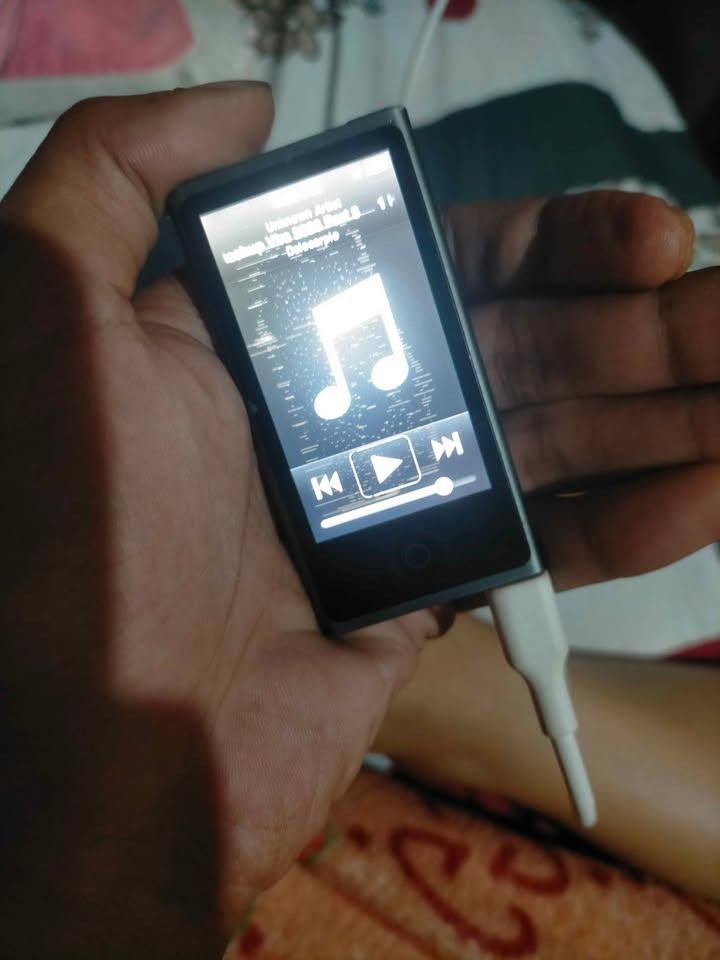 Apple Ipod Nano mini touch Bluetooth 16gb, Audio, Portable Music ...