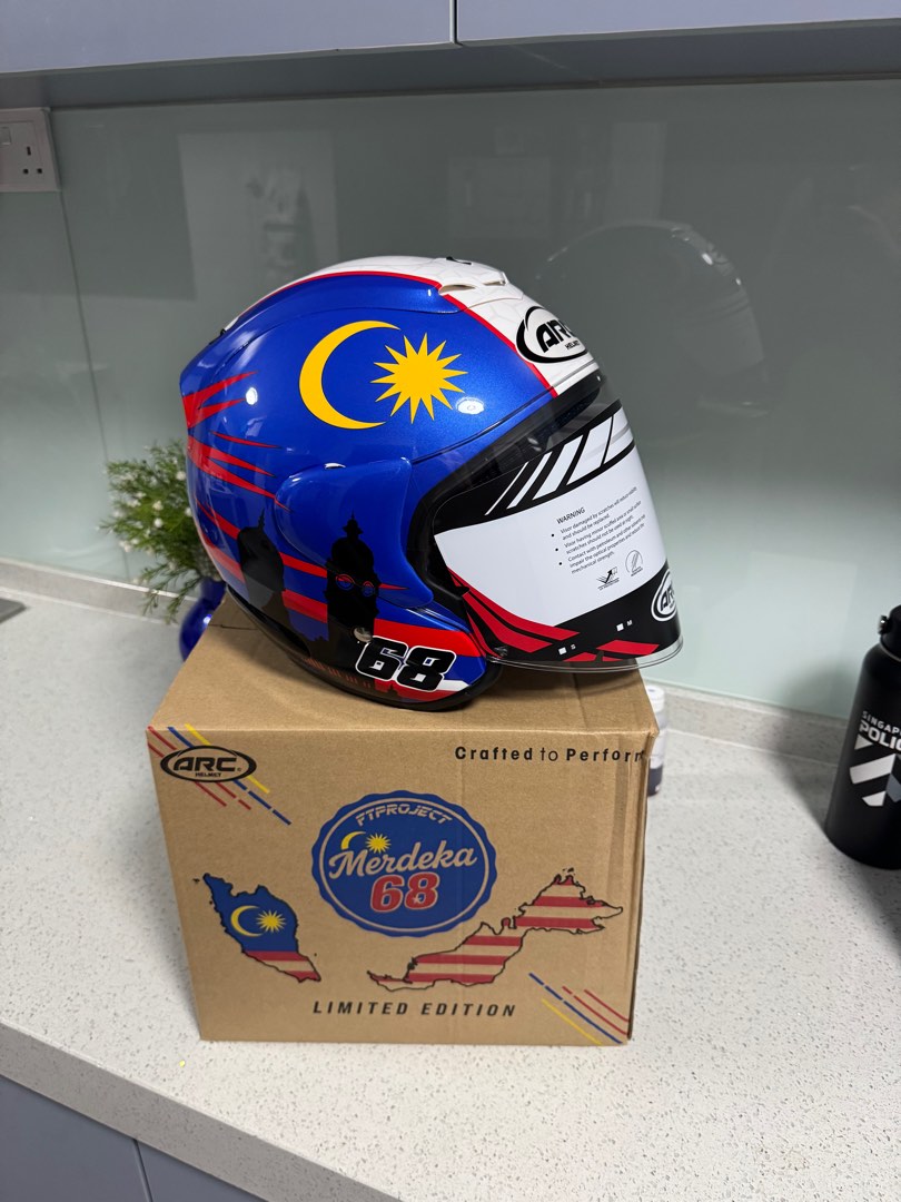 ARC Ritz Merdeka 68 Limited Edition Helmet, Motorcycles, Motorcycle ...