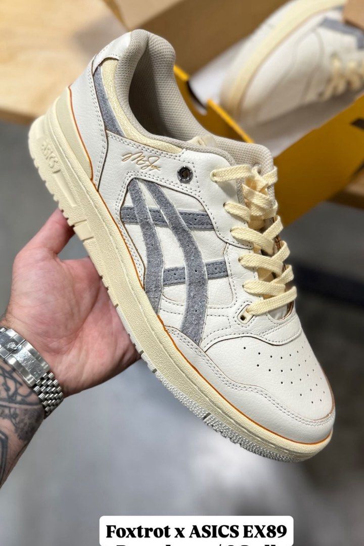 Asics Foxtrot Ex89 (US 11) (Category: Sneakers) located in Singapore. Submitted by royal_johnny92 (Listing ID 1350005669, Image 1). Description: .