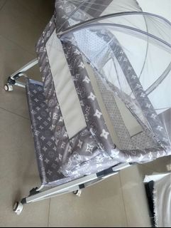 （分類：）位於 。 由 malamashik 提交（商品編號 1391055827，圖片 1）。簡介： 。