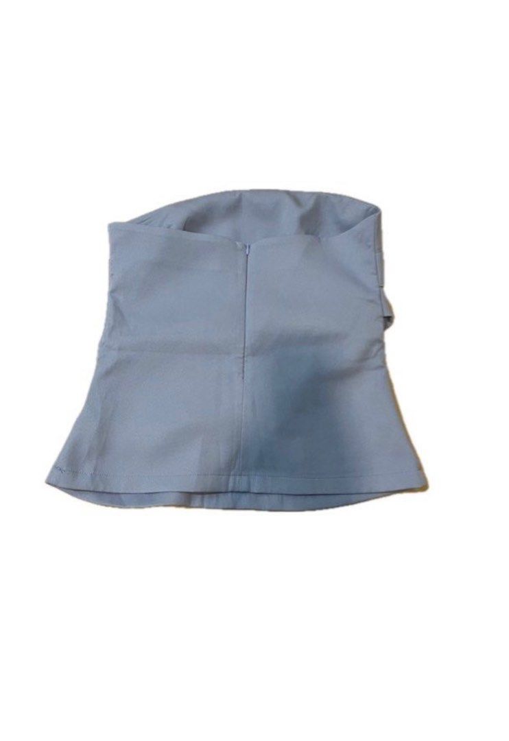 Baby Blue Tube Top (Category: Others Tops) located in Mandaluyong City. Submitted by secondhandbyk (Listing ID 1391064087, Image 2). Description: Bought on carousel as S-M for 1,000 Tailored to fit XS Super cute color! 🩵🌦️ Shipping from Mandaluyong or meet up at California Garden Square .