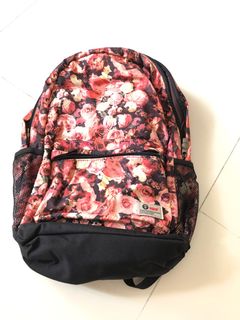 （分類：）位於 。 由 tammysuen3120 提交（商品編號 1390996083，圖片 1）。簡介： 。