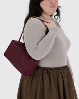 (Category: ) located in . Submitted by nomoneyforclothes (Listing ID 1391137872, Image 1). Description: .