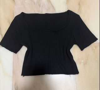 (Category: ) located in . Submitted by clothioning (Listing ID 1391140243, Image 1). Description: .