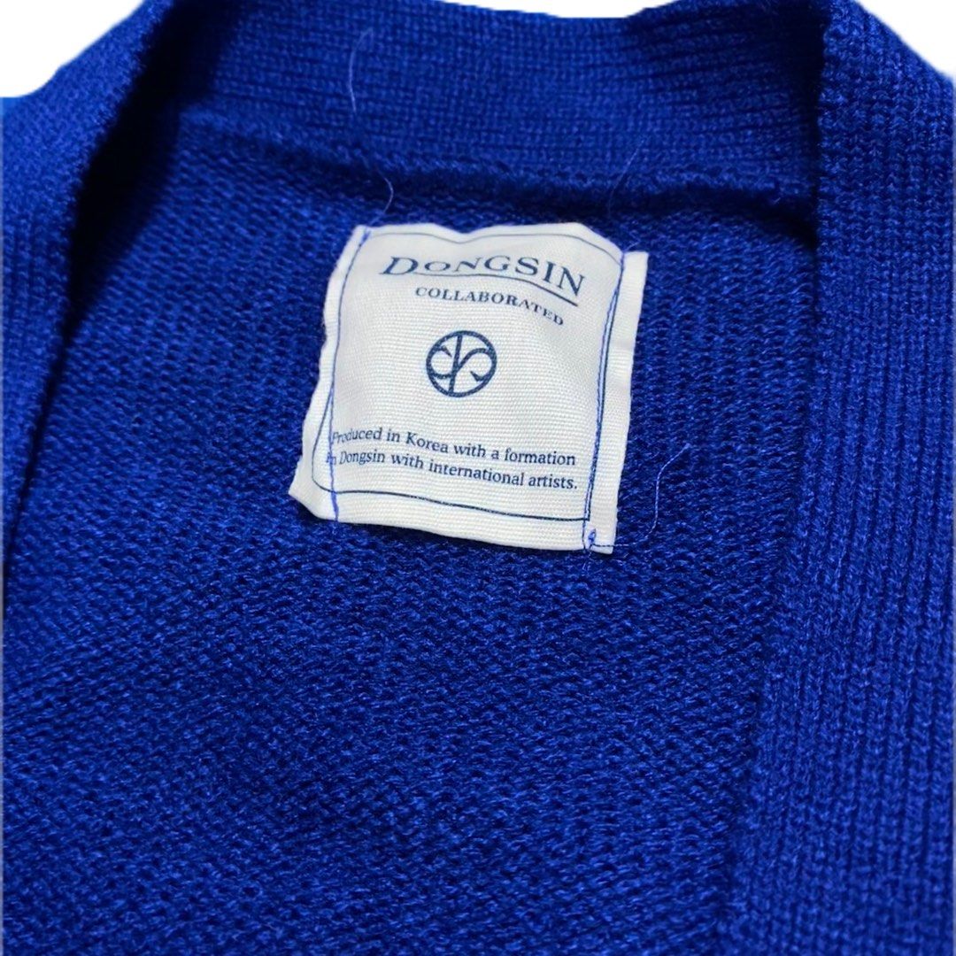 Blue Premium Cardigan (Receive offers) (Category: Coats, Jackets and Outerwear) located in Manila. Submitted by hskermit (Listing ID 1391084332, Image 3). Description: Dongshin Collaborated Blue Premium Cardigan Size: ? (L: 27 W: 25) Material: Knitted Cotton Condition: 10/10 (Never Wore) CR: 10/10 RFS: Never Used Decluttering 300 Receive offers.
