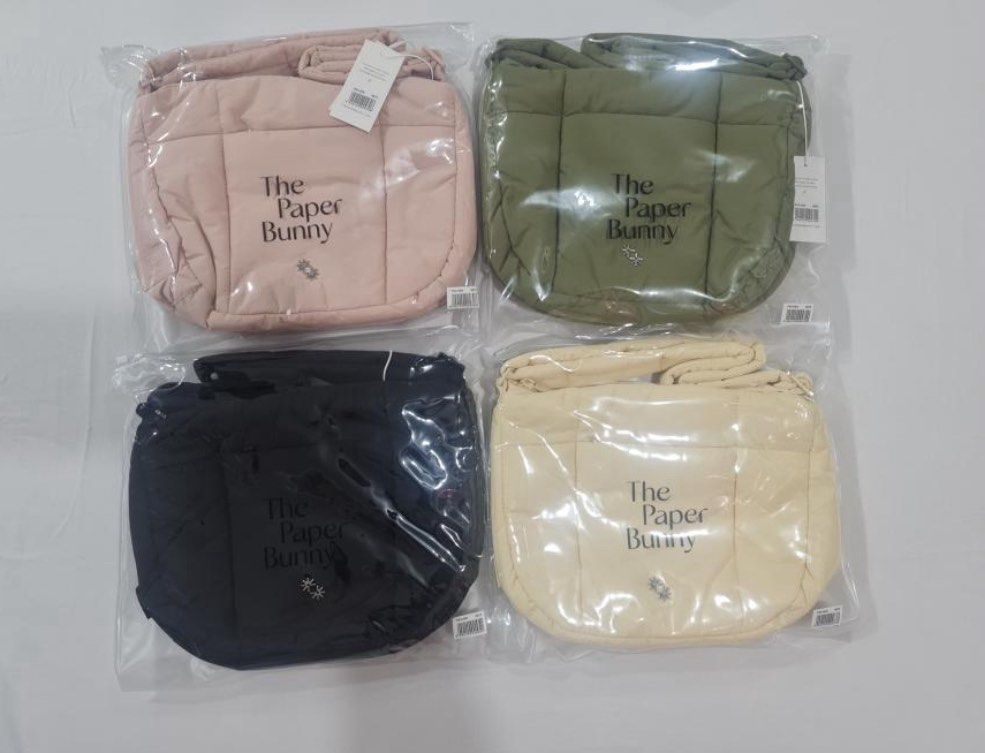 Brand New Authentic Paper Bunny Puffer Swing (Category: Cross-body Bags) located in Quezon City. Submitted by anneh13 (Listing ID 1391091328, Image 2). Description: Brand new with tags Perfect condition Not used Color: Gloss Soldier Bought in SG. Selling for less than cost Rfs: decluttering Ships from libis qc.