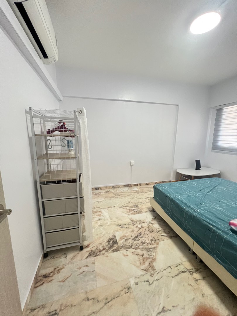 (Category: ) located in . Submitted by 7ulial1m (Listing ID 1369011886, Image 1). Description: .