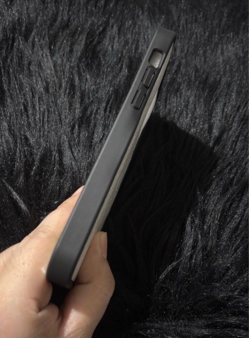 Casetify Mini Traffic Jam Case for Iphone 12 (Category: Cases & Sleeves) located in Paranaque City. Submitted by dalle_closet (Listing ID 1390984438, Image 2). Description: Brandnew For iphone 12.