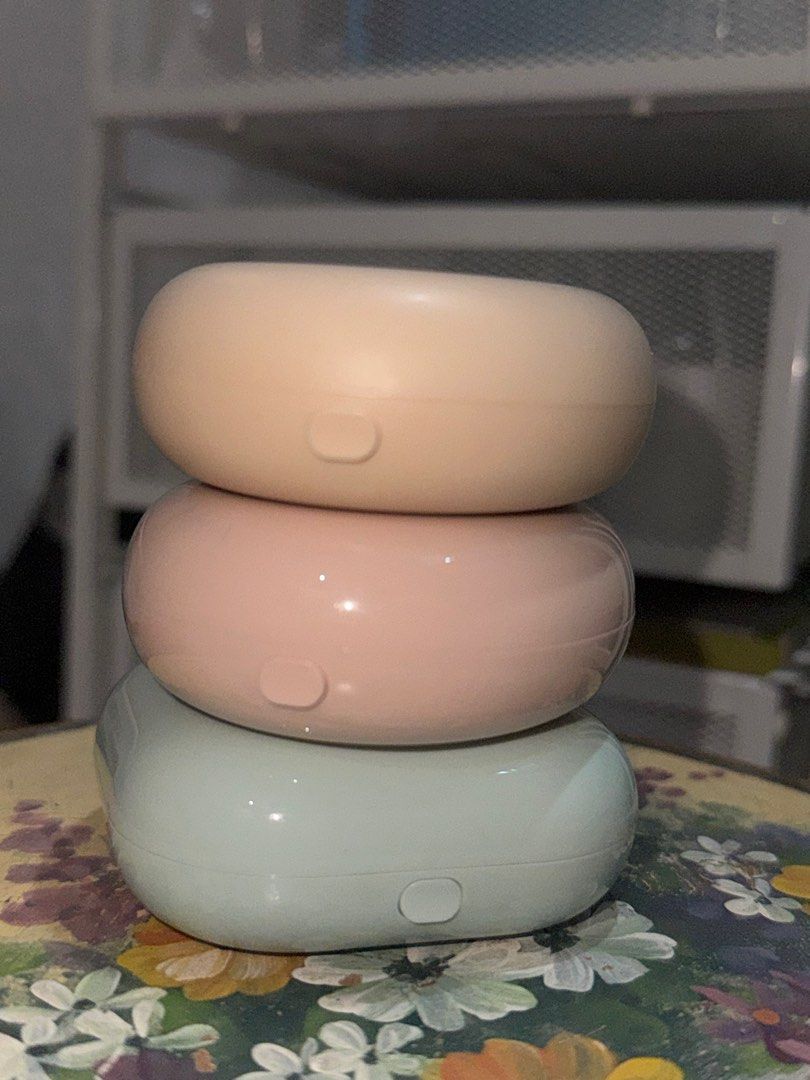 Cushion containers (Category: Makeup) located in Manila. Submitted by o813th (Listing ID 1391020314, Image 1). Description: CONTAINER ONLY!! Peach: for Happy Skin Off Duty Powder Foundation Pink: for Happy Skin Second Skin Matte Cushion Foundation Blue: for LANEIGE Neo Cushion Matte .