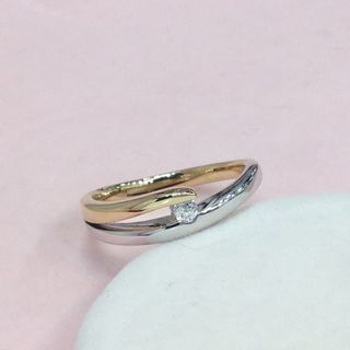 CZ Square Zircon 9K Low Gold Ring, Hong Kong Circle Size 15 (2.6g)64201643882371110