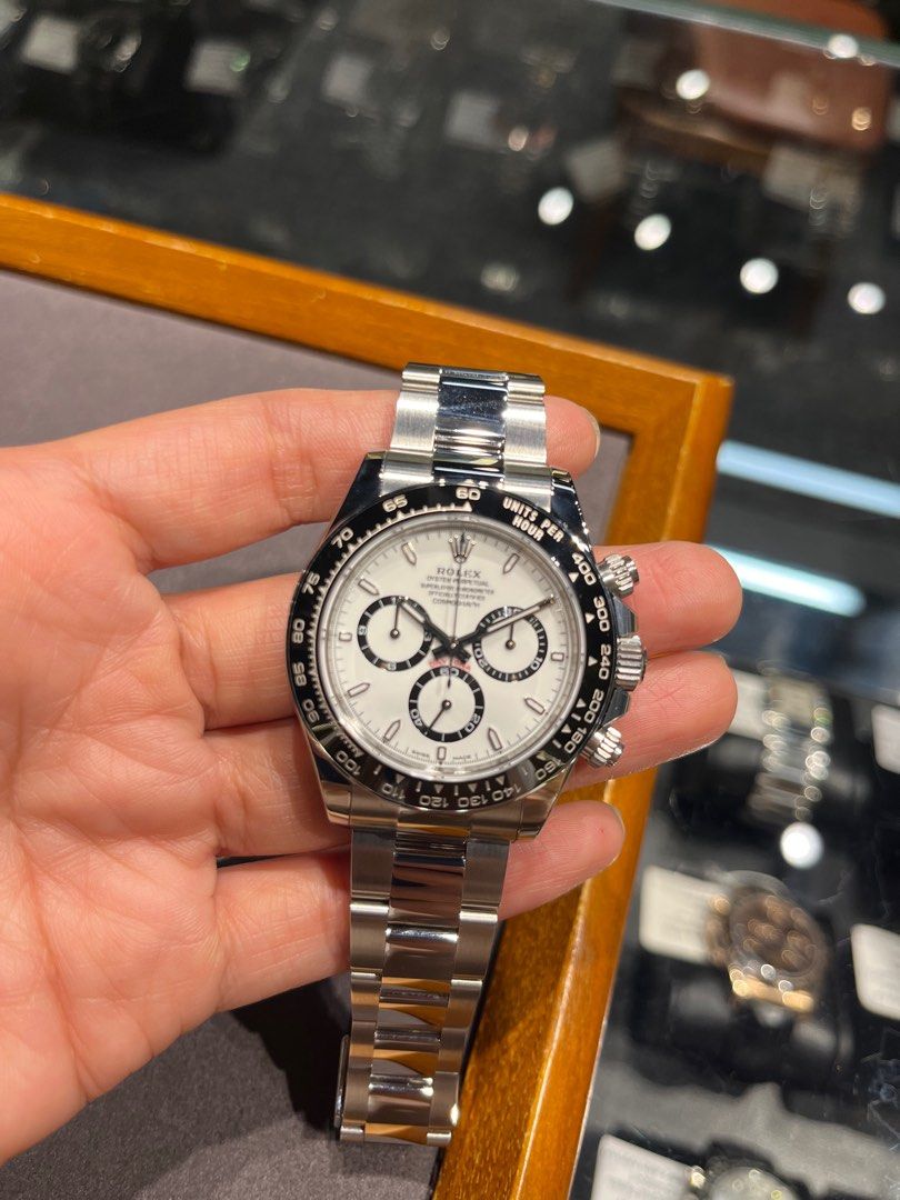 Daytona Panda (Category: Luxury Watches) located in Marikina City. Submitted by yaniyanyan (Listing ID 1391043430, Image 3). Description: .