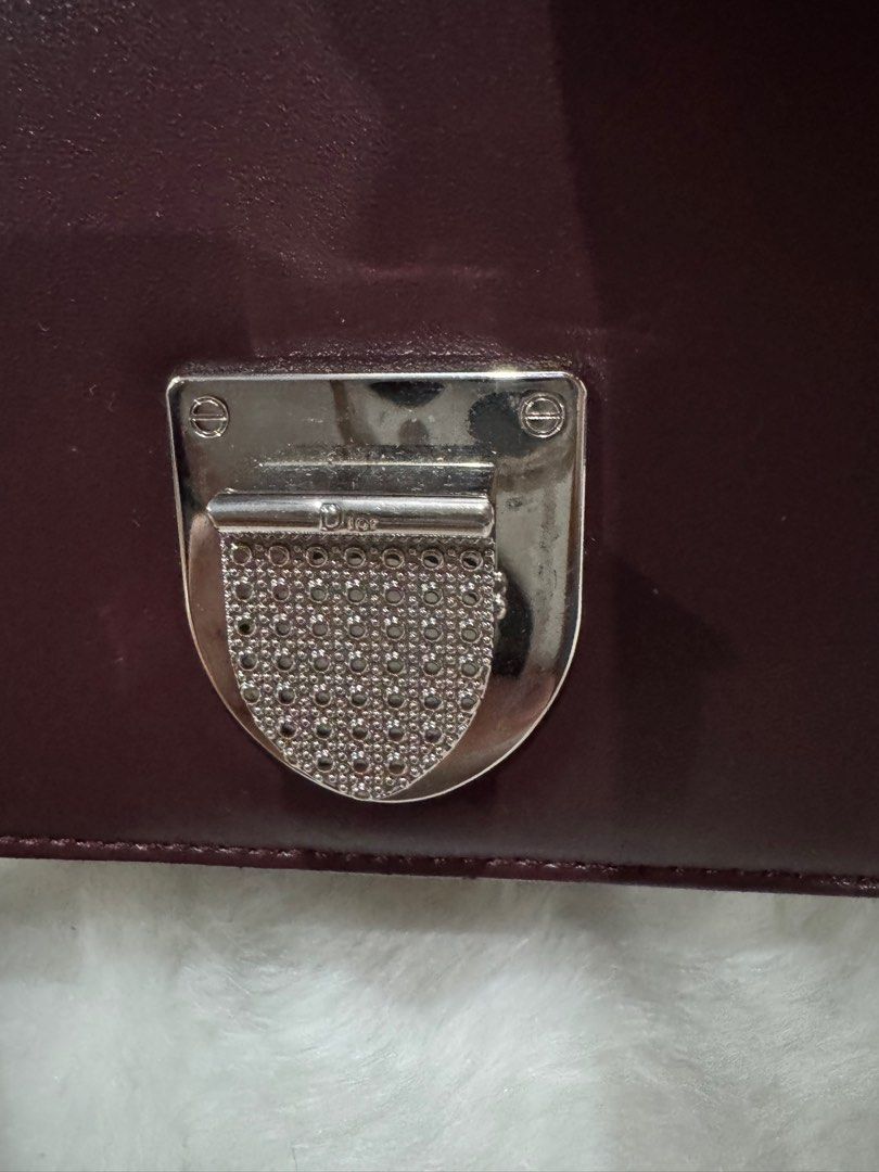 Dior Diorama (Category: Luxury Bags & Wallets) located in Las Pinas. Submitted by aviefactao (Listing ID 1390978369, Image 2). Description: Instead of buying a Chanel Le Boy Diorama Two way bag.