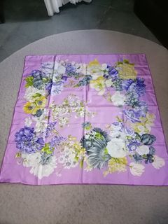 (Category: ) located in . Submitted by az-branded.items (Listing ID 1391024535, Image 1). Description: .