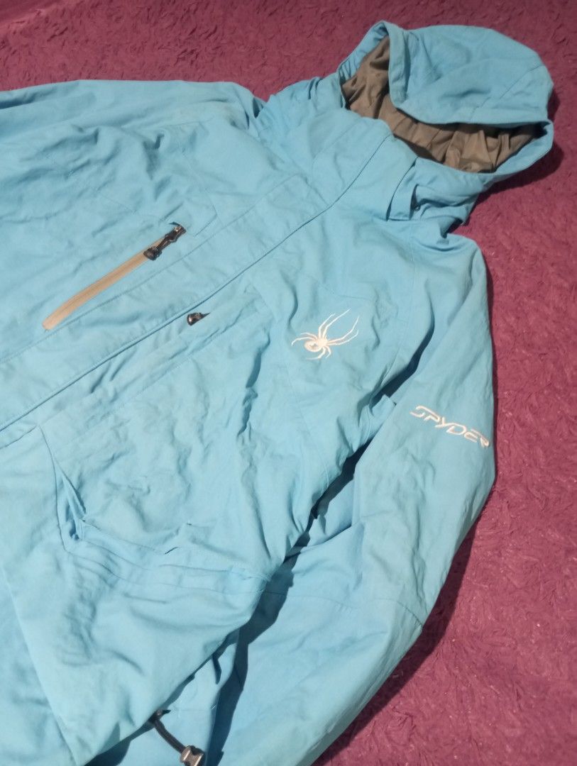HEAVY SPYDER DOUBLE ZIP LOCK SNOWBOARDING JACKET (Category: Coats, Jackets and Outerwear) located in Manila. Submitted by johnpaulnoga29 (Listing ID 1391105293, Image 1). Description: .