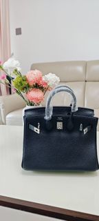 （分類：）位於 。 由 byebyebags 提交（商品編號 1391032768，圖片 1）。簡介： 。