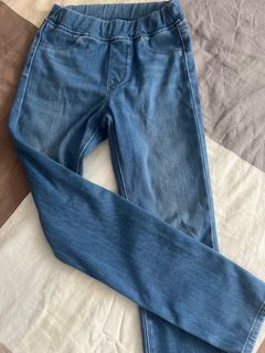 (Category: ) located in . Submitted by nrhsn (Listing ID 1390989616, Image 1). Description: .