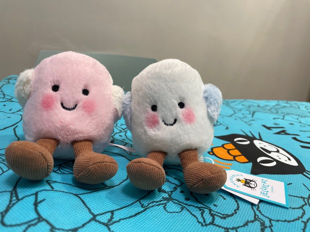 現貨+正貨)Jellycat Amuseables Toastie Pink And White Marshmallows