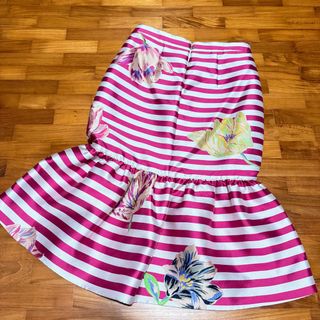 (Category: ) located in . Submitted by highteadresses (Listing ID 1391136661, Image 1). Description: .