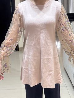 (Kategori: ) berada di . Dikirim oleh alicepreloveds (ID iklan 1391075930, Gambar 1). Deskripsi: .