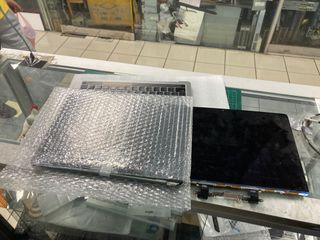 （分類：）位於 。 由 bgoodlaptop 提交（商品編號 1391109733，圖片 1）。簡介： 。