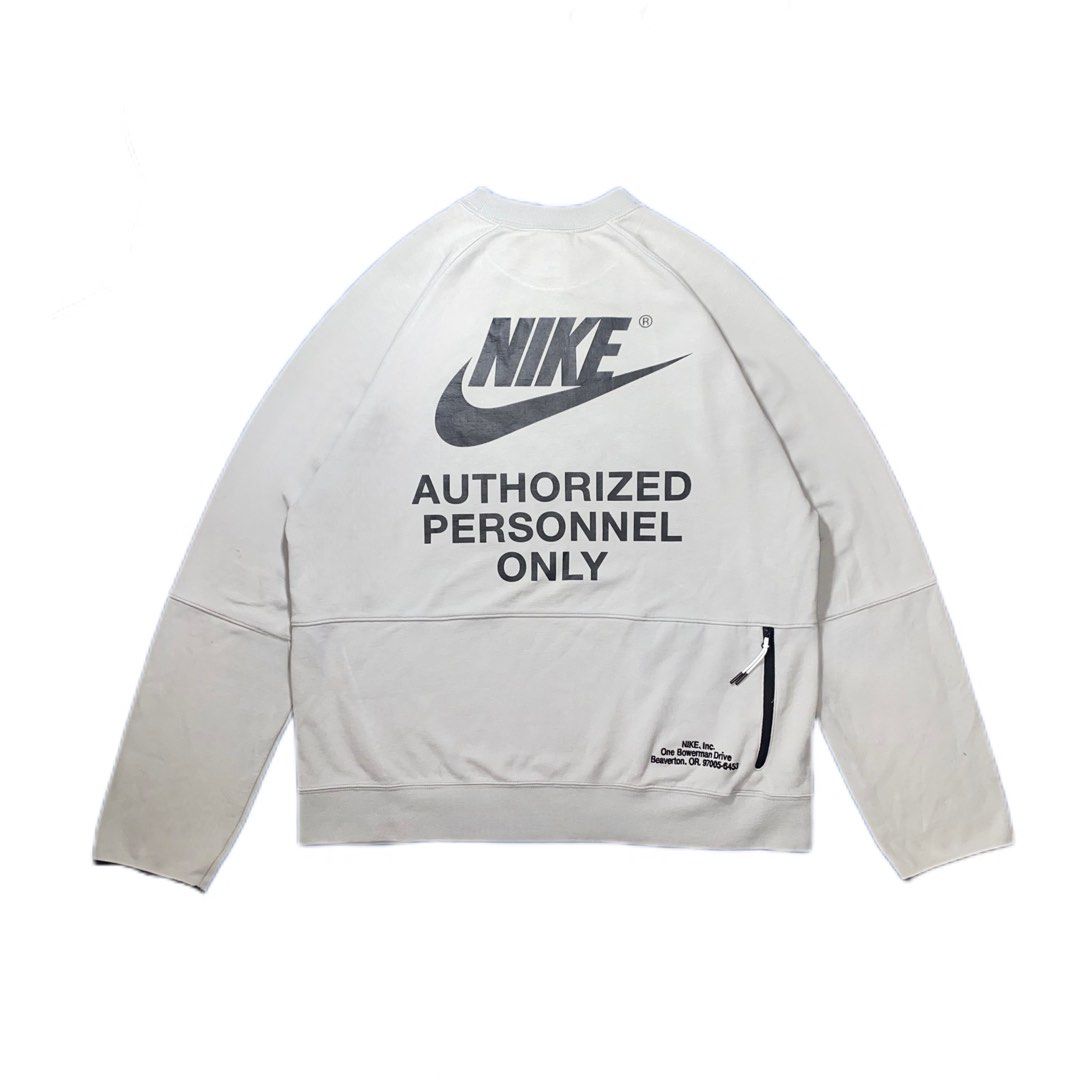 Nike Sweatshirt (Receive offers) (Category: Coats, Jackets and Outerwear) located in Manila. Submitted by hskermit (Listing ID 1391041851, Image 2). Description: Nike “Authorized Personnel Only” Graphic Crew Sweatshirt (XL) Size: XL (L:27 W: 23) Material:Cotton & Polyester Condition: 10/10 (wore 3 times) CR: 9.5/10 RFS: Decluttering 500 Receive offers.