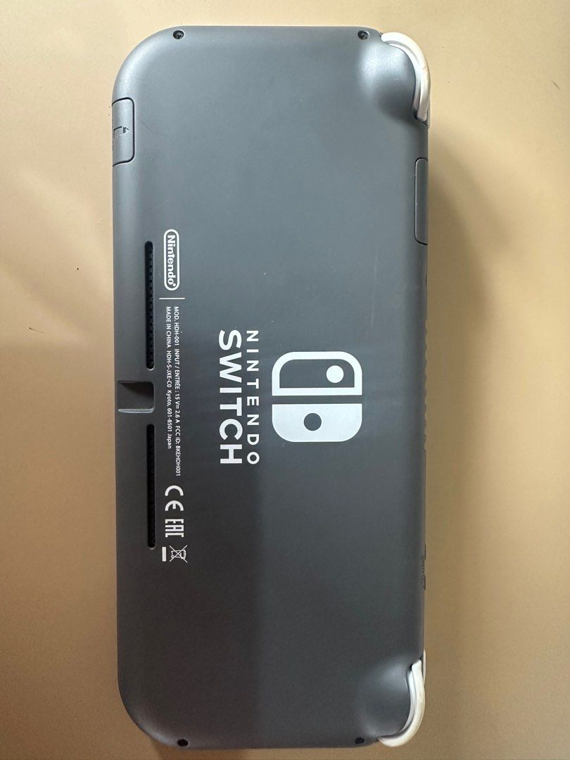Nintendo Switch Lite (Category: Nintendo) located in Mandaluyong City. Submitted by lucashaven (Listing ID 1391031744, Image 2). Description: Nintendo Switch Lite W/ Free game card worth 2k+ .