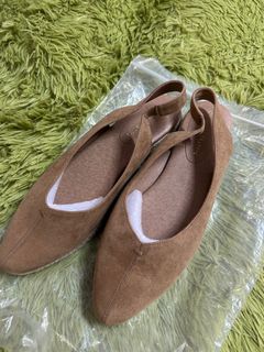 （分類：）位於 。 由 whateverrrre 提交（商品編號 1391014621，圖片 1）。簡介： 。