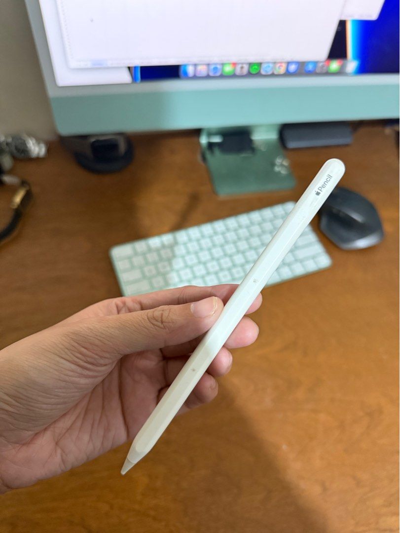 Original Apple Pencil 2 / 2nd generation FIXED PRICE (Category: Other Mobile & Gadget Accessories) located in Manila. Submitted by razelysonn (Listing ID 1391148182, Image 1). Description: Fixed price :) 100% working Double tap and other features is working too. pencil marks, that’s why im selling low already Location: Binondo Manila feel free to pickup to check/test.