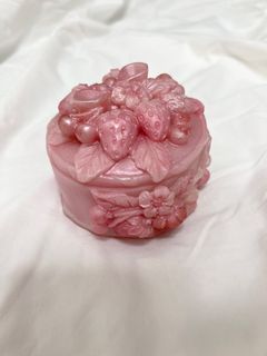 （分類：）位於 。 由 decluttering.all 提交（商品編號 1391045551，圖片 1）。簡介： 。