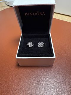 (Category: ) located in . Submitted by clearmamaison (Listing ID 1390982186, Image 1). Description: .
