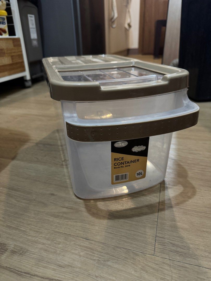 Rice Container 10L (Category: Food Organization & Storage) located in Paranaque City. Submitted by wolf5037 (Listing ID 1391113887, Image 1). Description: Declutter -will accept any decent offer.