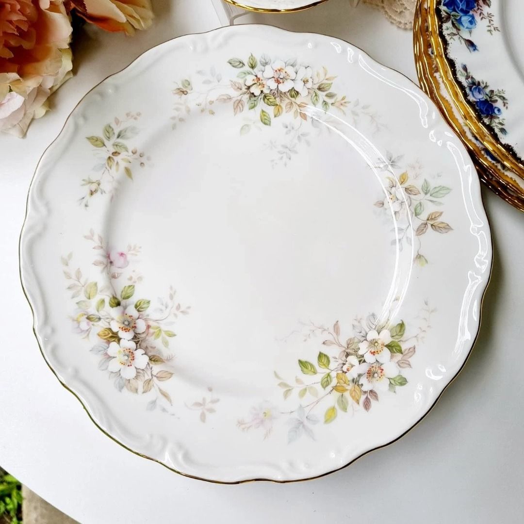 Royal Albert Haworth Dinner Plate (Category: Dinnerware & Cutlery) located in Bacolod City. Submitted by poshdepot_ (Listing ID 1391016981, Image 2). Description: 10.5" Very good condition Made in England 5 available .