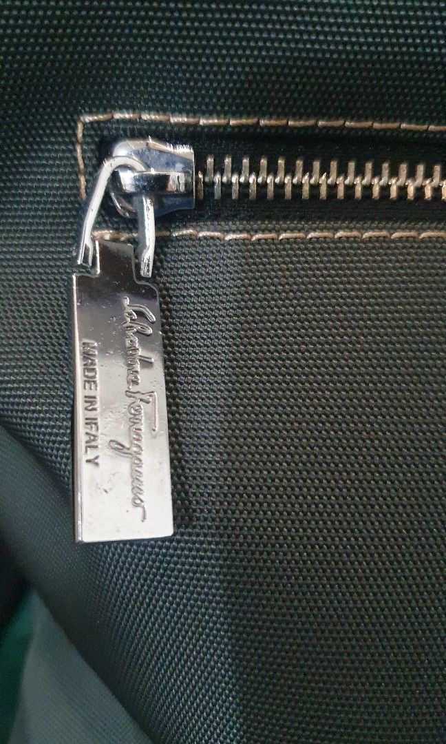 Salvatore Ferragamo shoulder/body bag (Category: Luxury Bags & Wallets) located in Las Pinas. Submitted by imhislily (Listing ID 1391126532, Image 3). Description: Unisex. In very good condition..