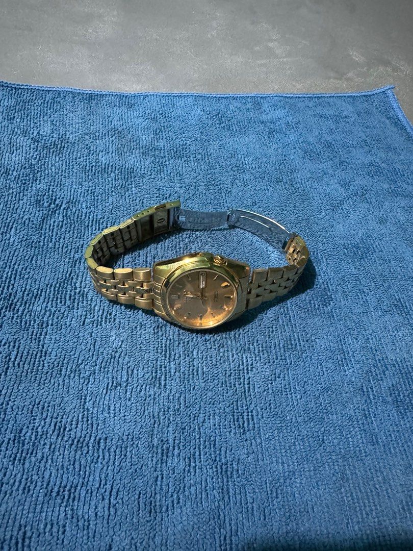 Seiko 5 - Automatic (Category: Luxury Watches) located in Pasig City. Submitted by rodincorpuz3 (Listing ID 1390999834, Image 2). Description: .