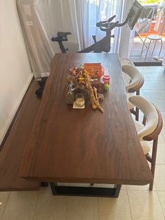 (Category: ) located in . Submitted by dtrxz (Listing ID 1389635534, Image 1). Description: .