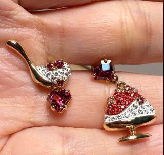 (Category: ) located in . Submitted by clearmamaison (Listing ID 1390984972, Image 1). Description: .