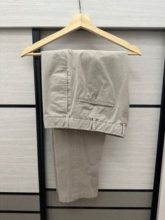(Category: ) located in . Submitted by sam.wardrobe (Listing ID 1391105712, Image 1). Description: .