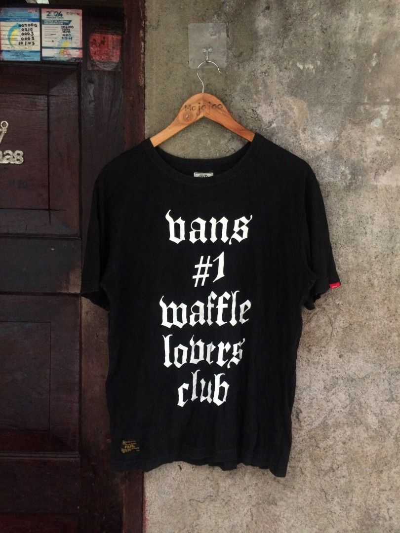 VANS VAULT / WTAPS | WAFFLE LOVERS (Category: Tshirts & Polo Shirts ) located in Naga. Submitted by mojojojooohitzzz (Listing ID 1391122740, Image 1). Description: Size : Medium on tag Dimes : 20.5 x 26.5 Color rate : 10/10 Issue : none Excellent Condition Location : Bicol Naga City MOP: Gcash only ( Payment First ) Courier : J&T Express.