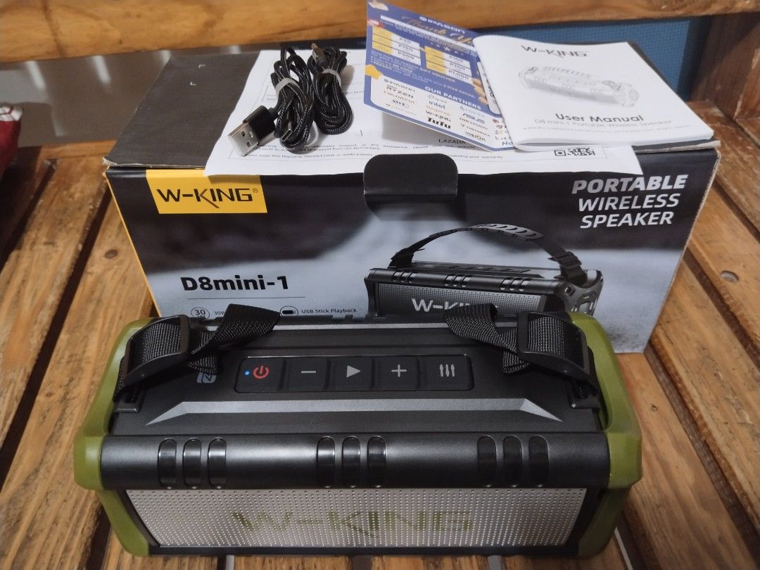 W king Bluetooth speaker (Category: Soundbars, Speakers & Amplifiers) located in Quezon City. Submitted by inoue_cris (Listing ID 1391153947, Image 1). Description: W king D8 mini Bluetooth speaker selling in good condition tested malakas Buo ang sounds matagal ma lowbat 30watts meetup bagbag Novaliches 09310378076.