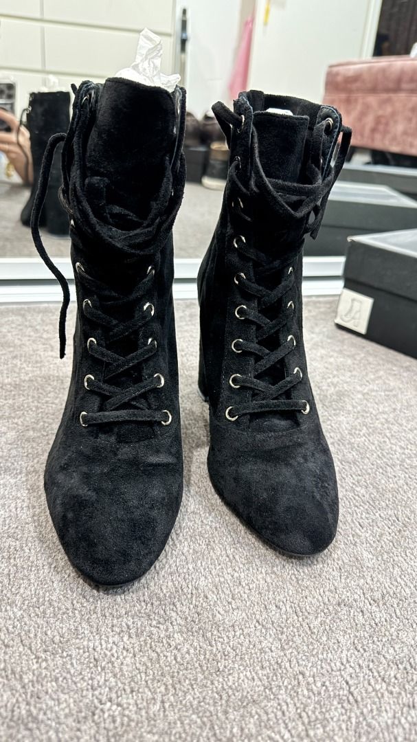 Wittner As New Black Velvet boots 9.5cm block heel size 37 with orginal box (Category: Women's Shoes) located in Sydney. Submitted by xche3773 (Listing ID 1391086838, Image 3). Description: Boots in almost orginal condition, only wore it a handful of times. No sign of wear and tear Block heel 9.5cm Size 37 in original box ---the light 'patches' on the shoes are due to how velvet reflects the light, not because the shoes are dirty---.