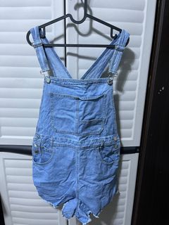 (Category: ) located in . Submitted by RL_itemsforsale (Listing ID 1391067044, Image 1). Description: .