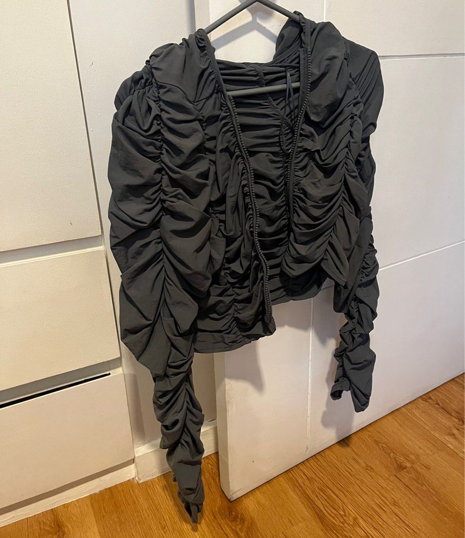 Zara Grey Ruched Windbreaker/Raincoat (Category: Activewear) located in Mandaluyong City. Submitted by secondhandbyk (Listing ID 1391063435, Image 3). Description: Worn once Feel super cute and cool when wearing this! Best for running, walking, or hiking on a chilly/rainy day. Could also be worn at malls, etc. :) Shipping from Mandaluyong or meet up at California Garden Square.