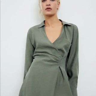 （分類：）位於 。 由 olclothes 提交（商品編號 1391093243，圖片 1）。簡介： 。