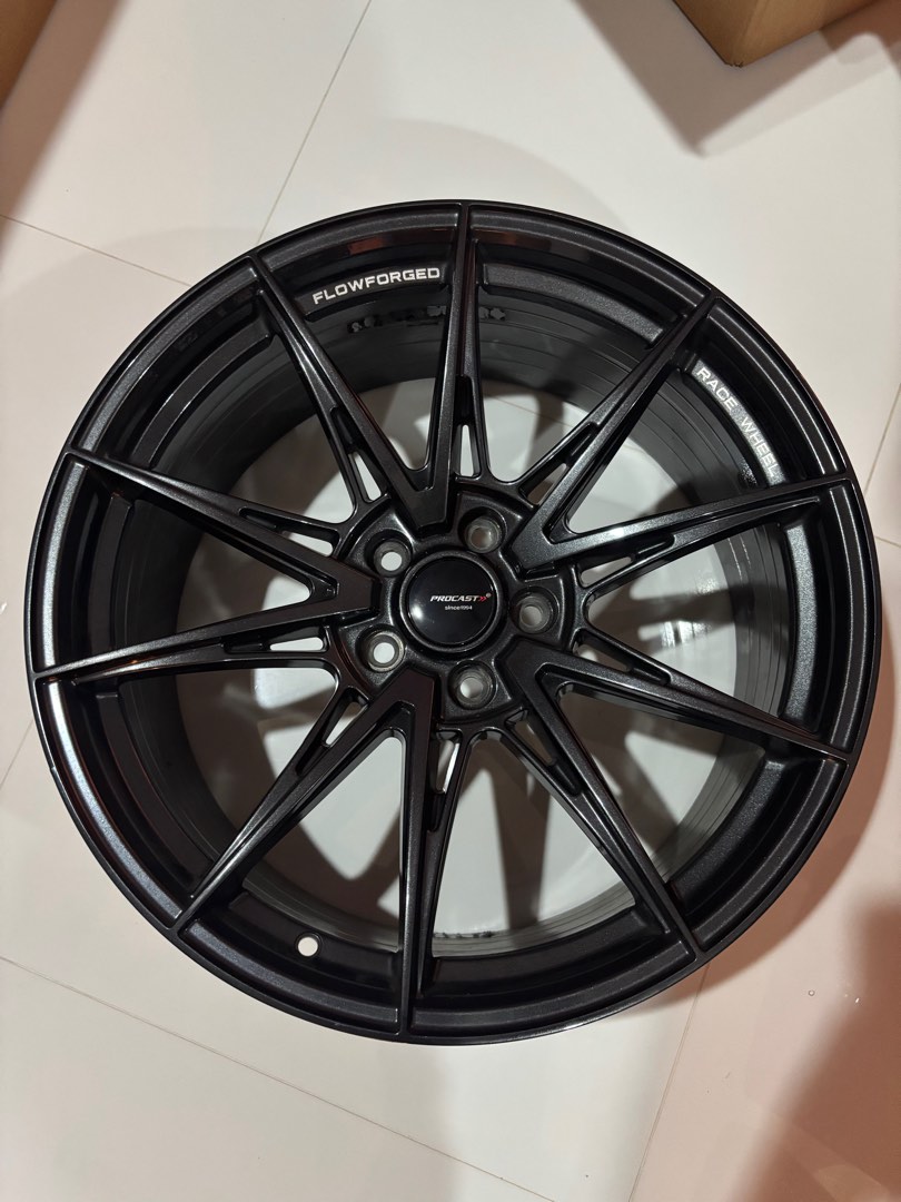 19 inch flowforged racing rim, Car Accessories, Tyres & Rims on Carousell
