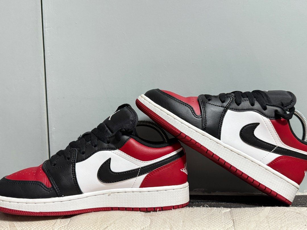 Air Jordan 1 Low bred toe (Category: Sneakers) located in Valenzuela. Submitted by declutterbychi (Listing ID 1391219848, Image 2). Description: — bought at pimpkicks for a higher price — 100% authentic — no box, shoes only! — used thrice lng then kept it sa organizer Rfs: Need funds for more questions pls DM ‼️.