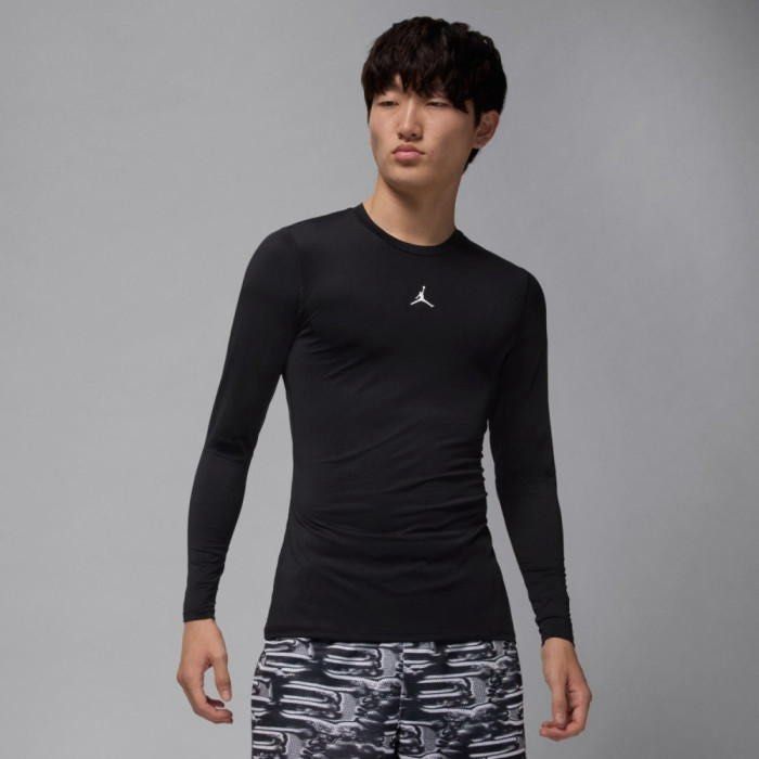 AIR JORDAN COMPRESSION LONGSLEEVES DRI FIT (Category: Activewear) located in Bulacan. Submitted by ridersthrift_ph (Listing ID 1391207453, Image 2). Description: AIR JORDAN COMPRESSION LONGSLEEVES DRI FIT Size XL W18 X L26 in Excellent No Issue 499php Free Shipping (payment first basis) Bulacan, Sta. Maria 📍.