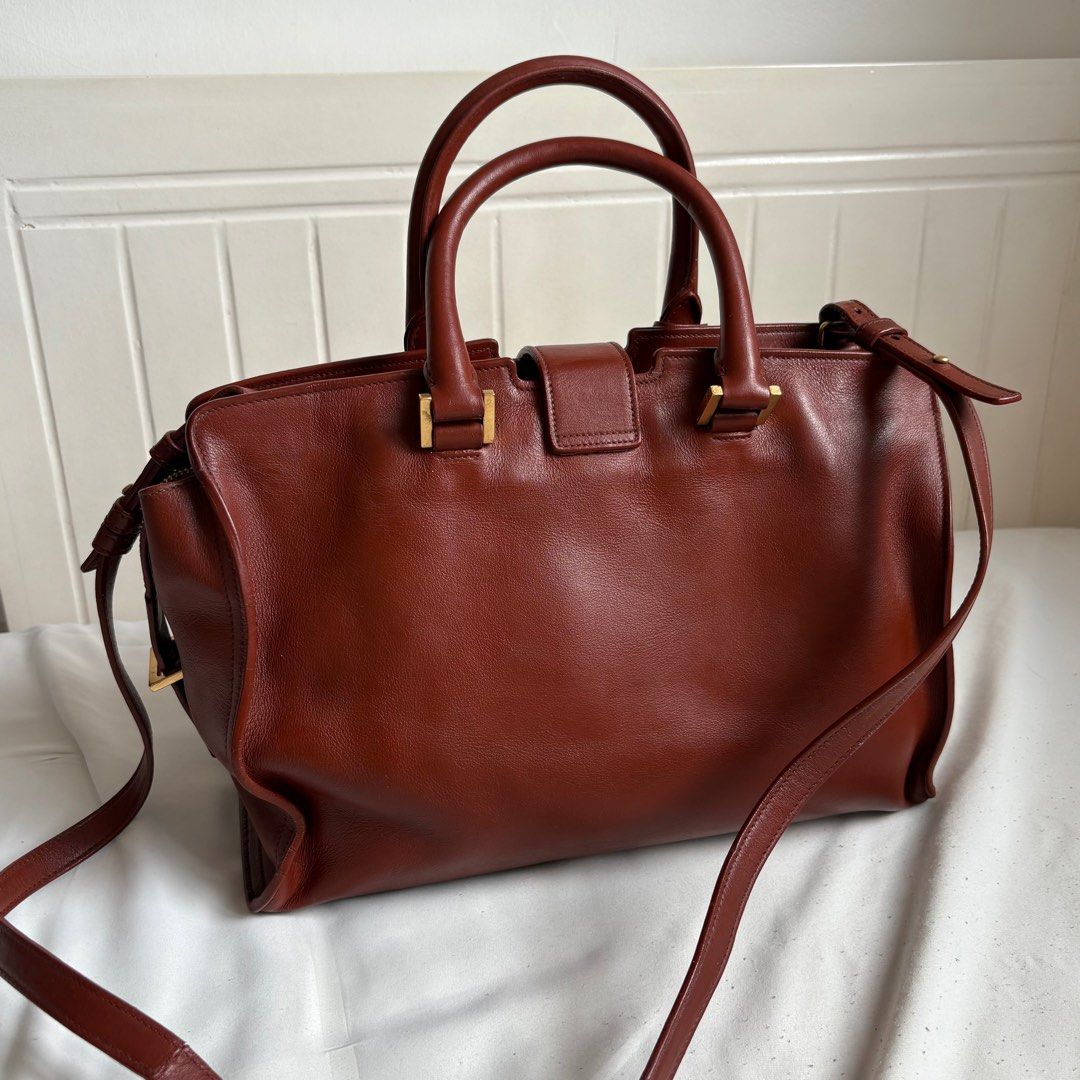 Authentic Yves Saint Laurent Cabas Chyc Cross Body (Category: Luxury Bags & Wallets) located in Manila. Submitted by snatchmybag (Listing ID 1391256807, Image 2). Description: .